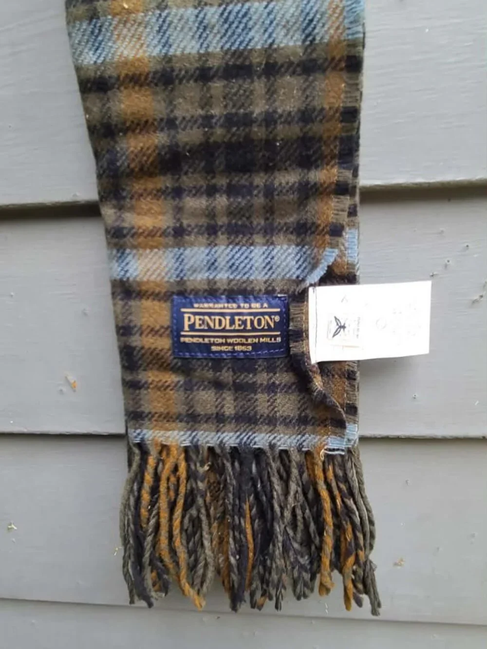 Pendleton Gray Blue Plaid 100% Wool Scarf NWT